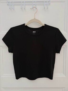 Uniqlo Sport T-Shirt
